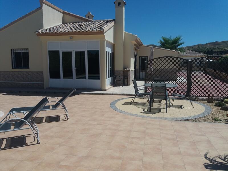 130-1247: Villa for Sale in Arboleas, Almería