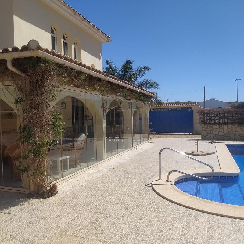 130-1335: Villa for Sale in Arboleas, Almería