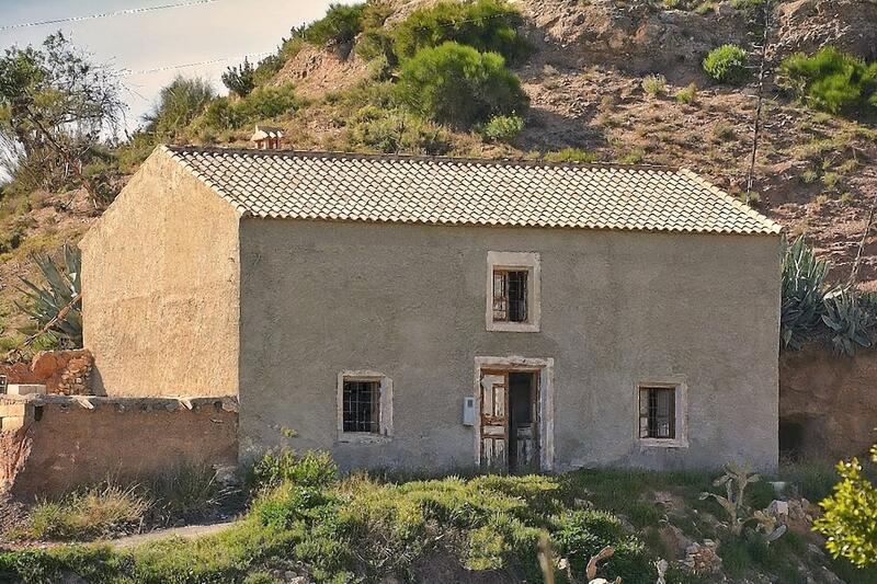 130-1431: Cortijo: Traditional Cottage for Sale in Albox, Almería