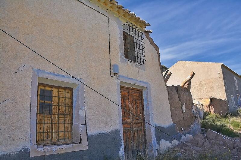 130-1431: Cortijo: Traditional Cottage for Sale in Albox, Almería