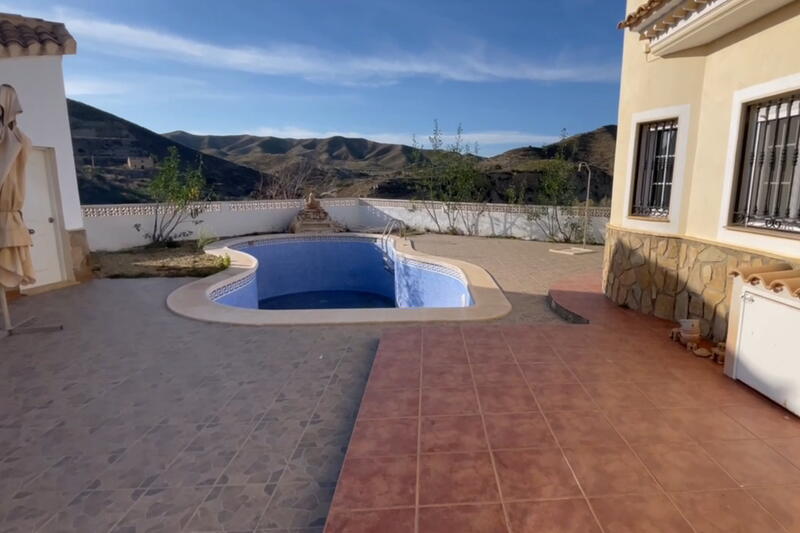 130-1434: Villa for Sale in Arboleas, Almería