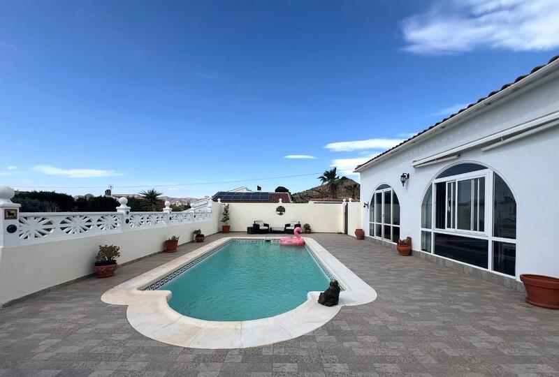 130-1435: Villa for Sale in Arboleas, Almería