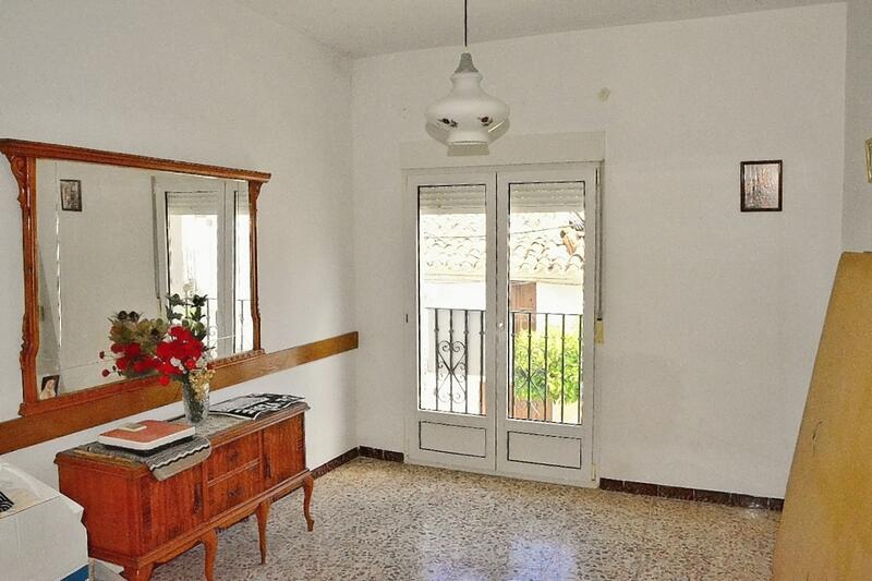 130-1436: Townhouse for Sale in Cantoria, Almería