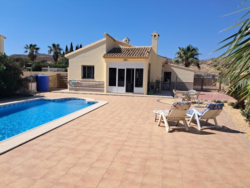 130-1437: Villa for Sale in Arboleas, Almería