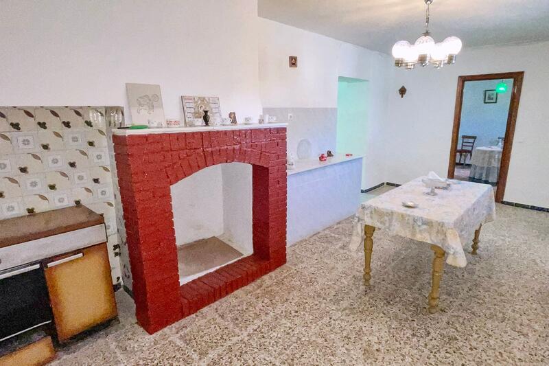 130-1439: Townhouse for Sale in Albox, Almería