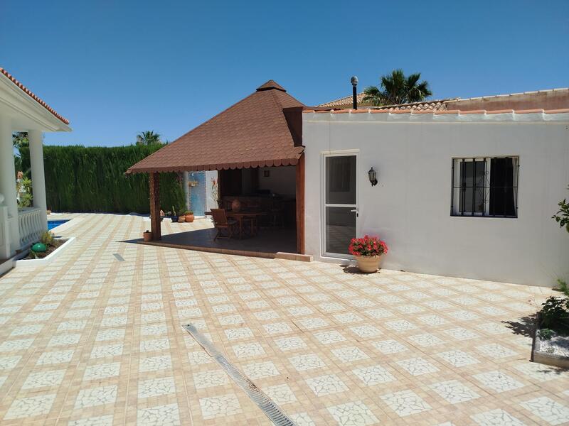 130-1440: Villa for Sale in Arboleas, Almería