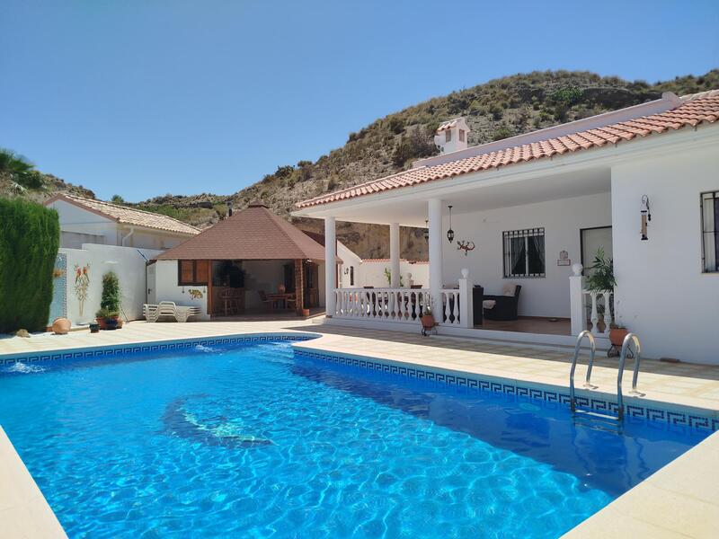 130-1440: Villa for Sale in Arboleas, Almería