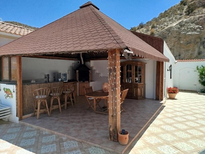 130-1440: Villa for Sale in Arboleas, Almería