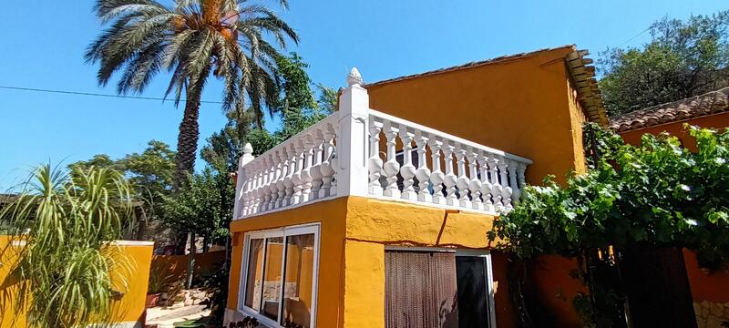 130-1442: Cortijo: Traditional Cottage for Sale in Albox, Almería