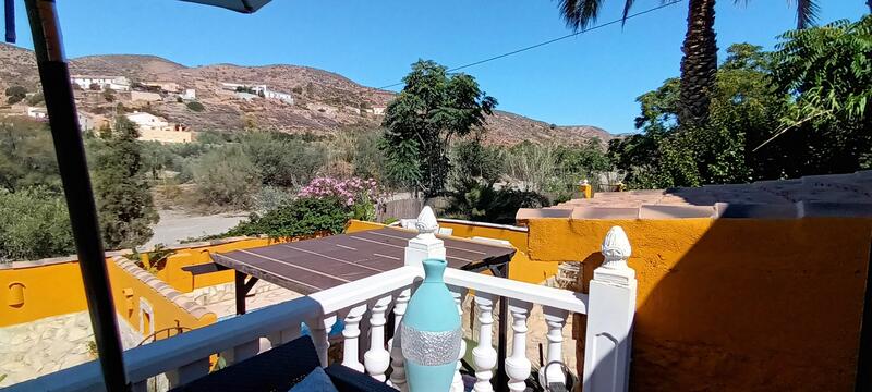 130-1442: Cortijo: Traditional Cottage for Sale in Albox, Almería