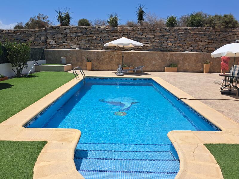 130-1444: Villa for Sale in Arboleas, Almería