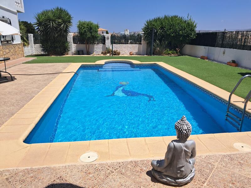 130-1444: Villa for Sale in Arboleas, Almería