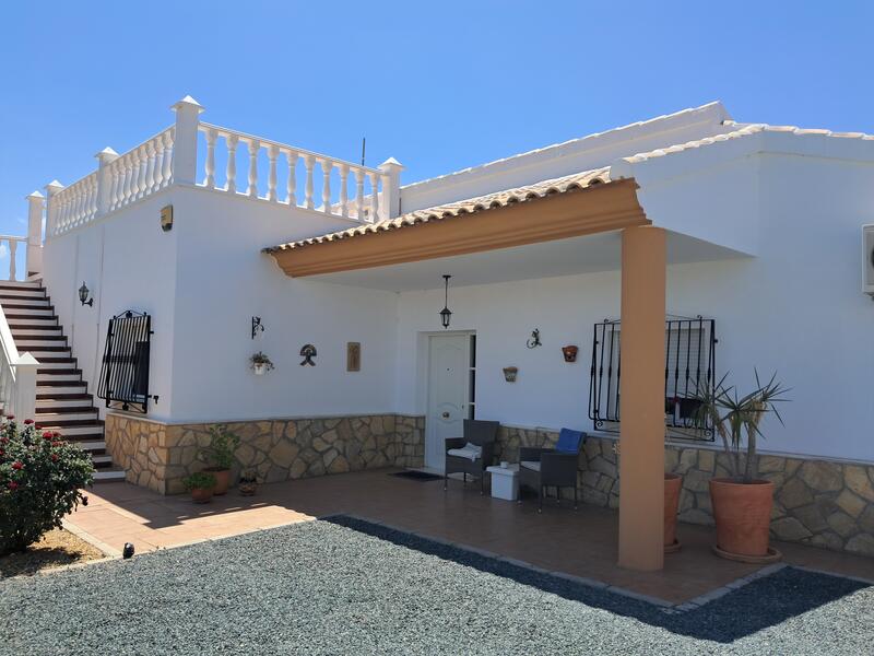 130-1444: Villa for Sale in Arboleas, Almería