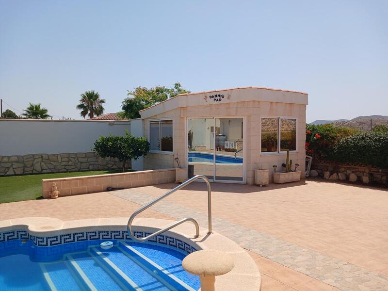 130-1445: Villa for Sale in Arboleas, Almería