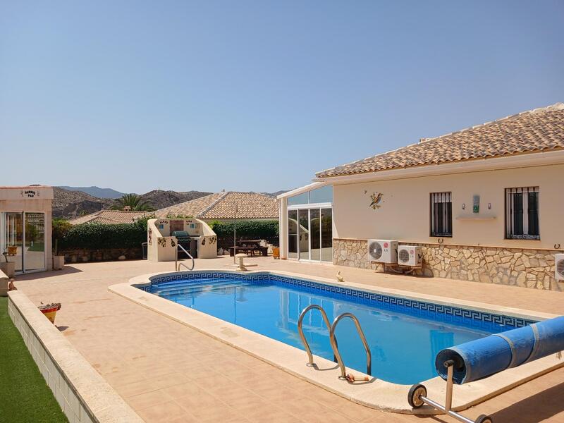 130-1445: Villa for Sale in Arboleas, Almería