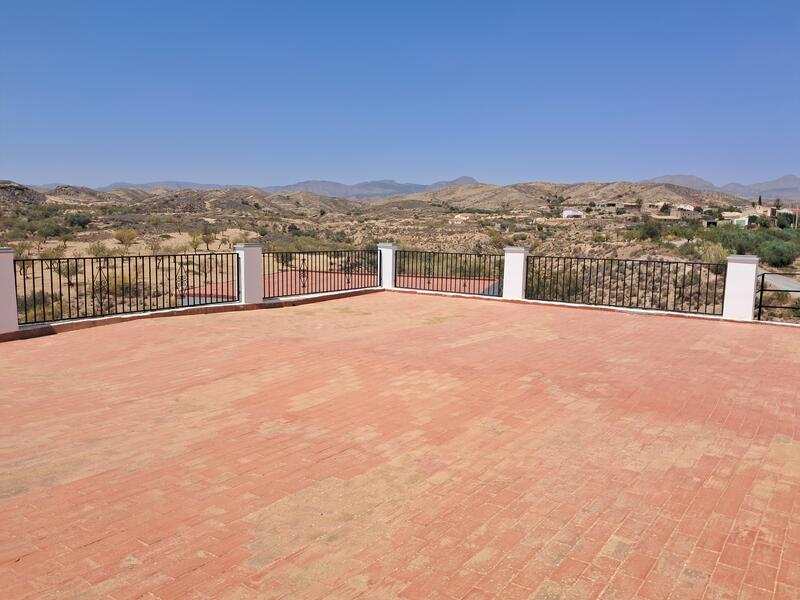 130-1448: Villa for Sale in Albox, Almería