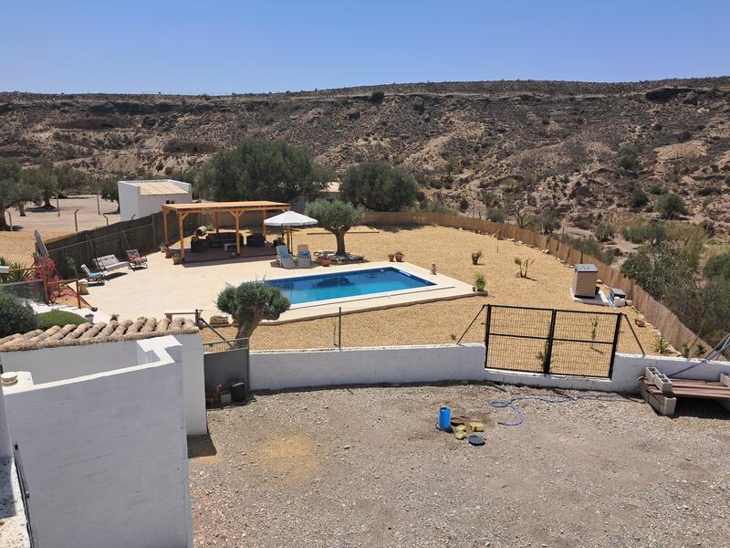 130-1448: Villa for Sale in Albox, Almería