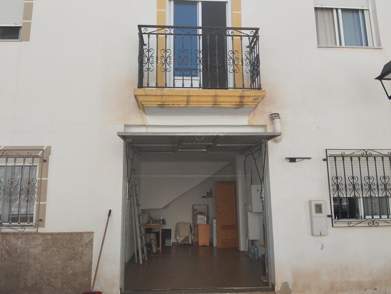 130-1450: Duplex for Sale in Arboleas, Almería