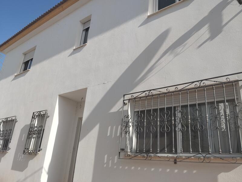 130-1450: Duplex for Sale in Arboleas, Almería