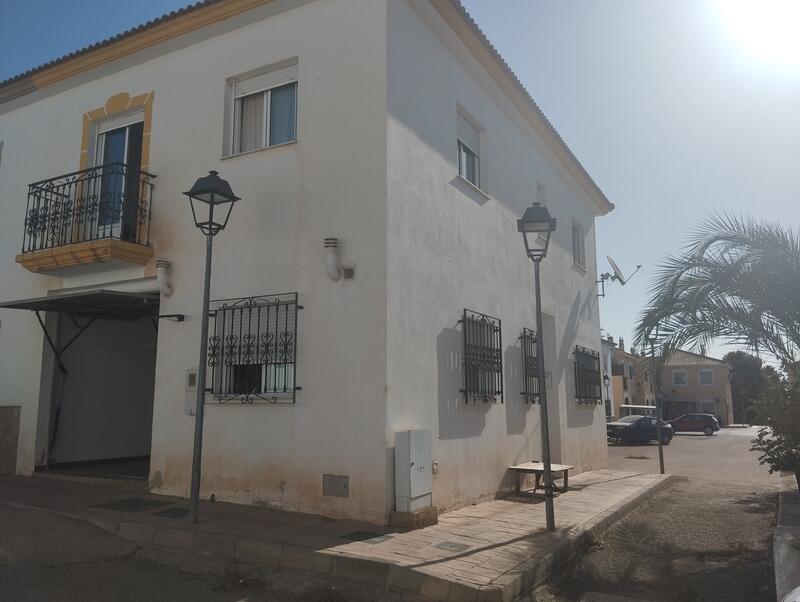 130-1450: Duplex for Sale in Arboleas, Almería