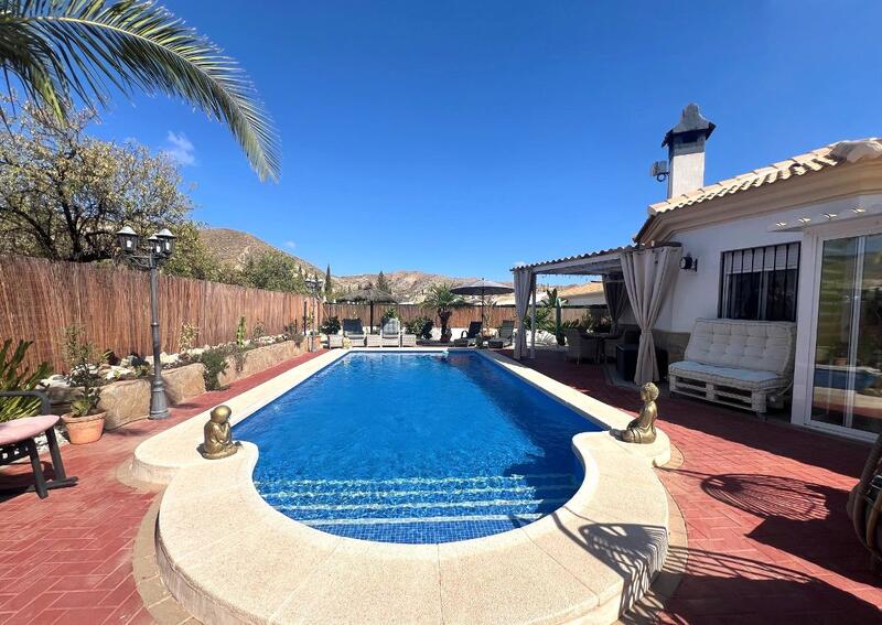 130-1453: Villa for Sale in Arboleas, Almería