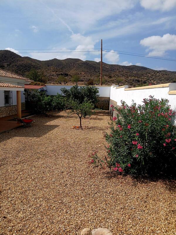 130-1455: Villa for Sale in Arboleas, Almería