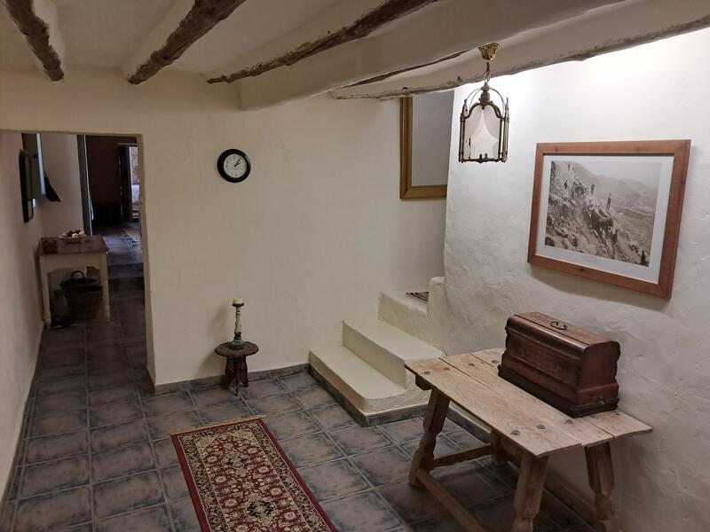 130-1456: Cortijo: Traditional Cottage for Sale in Arboleas, Almería