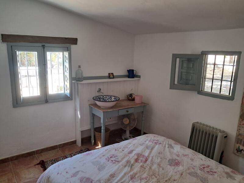 130-1456: Cortijo: Traditional Cottage for Sale in Arboleas, Almería