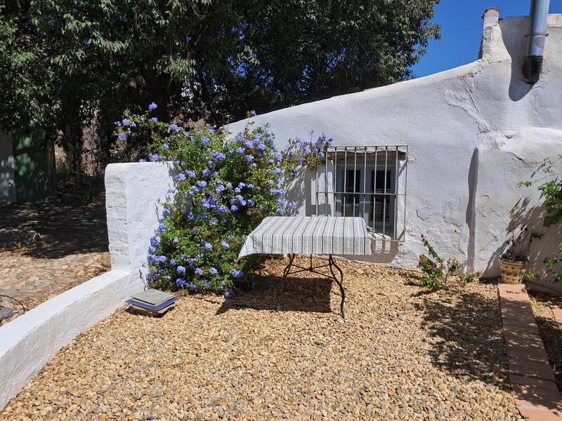 130-1456: Cortijo: Traditional Cottage for Sale in Arboleas, Almería