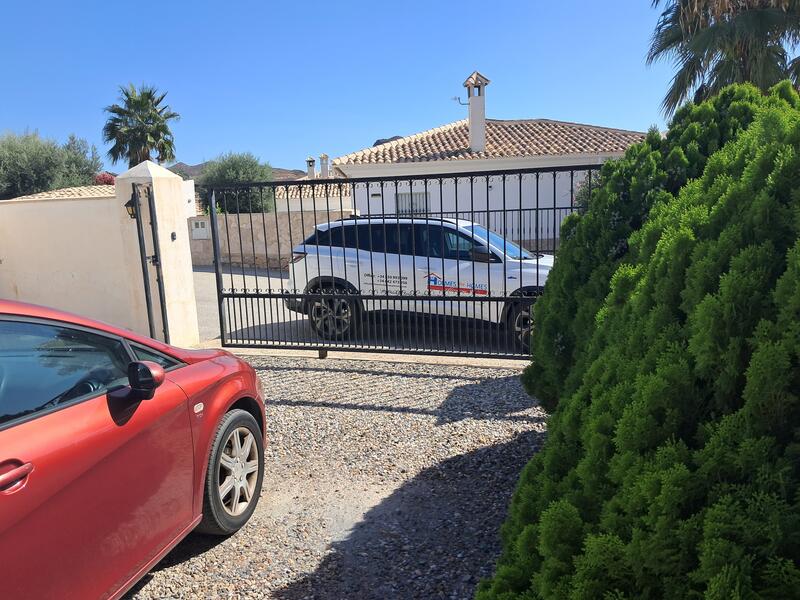 130-1457: Villa for Sale in Arboleas, Almería