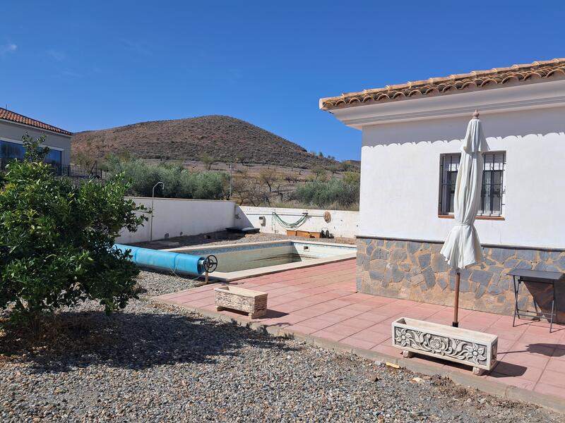 130-1457: Villa for Sale in Arboleas, Almería