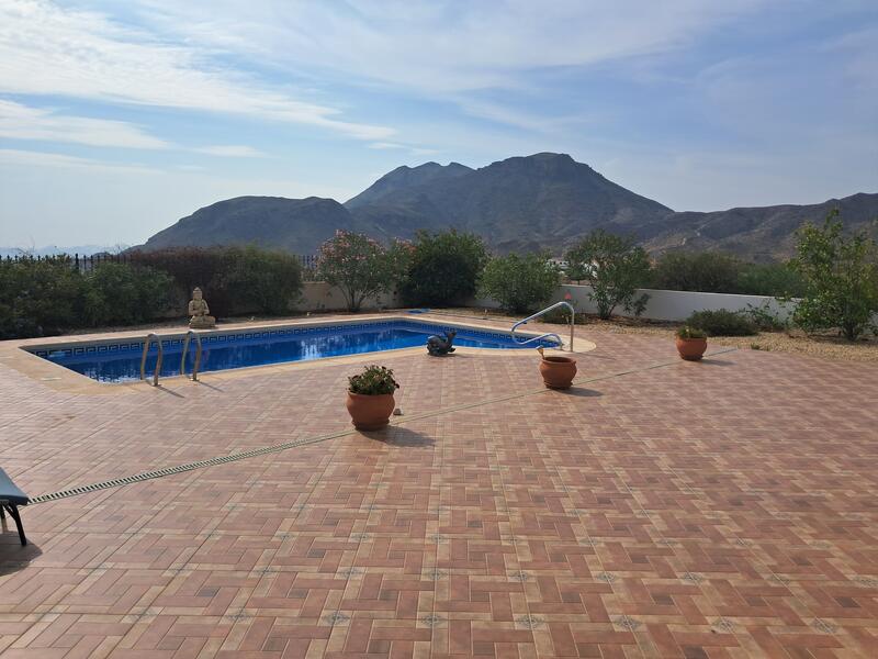 130-1460: Villa for Sale in Arboleas, Almería