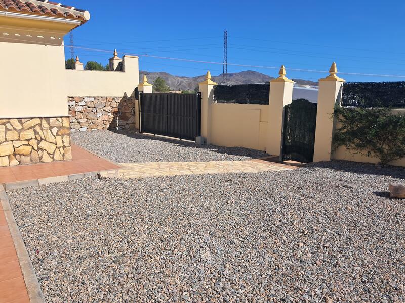 130-1461: Villa for Sale in Arboleas, Almería