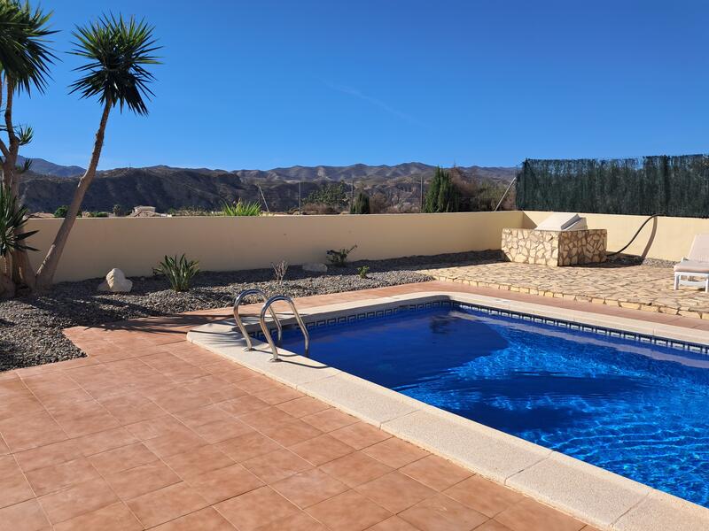 130-1461: Villa for Sale in Arboleas, Almería