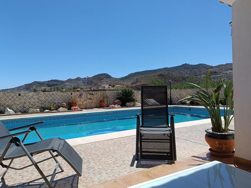 130-1462: Villa for Sale in Arboleas, Almería