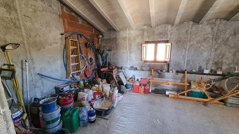 130-1464: Village House for Sale in Oria, Almería