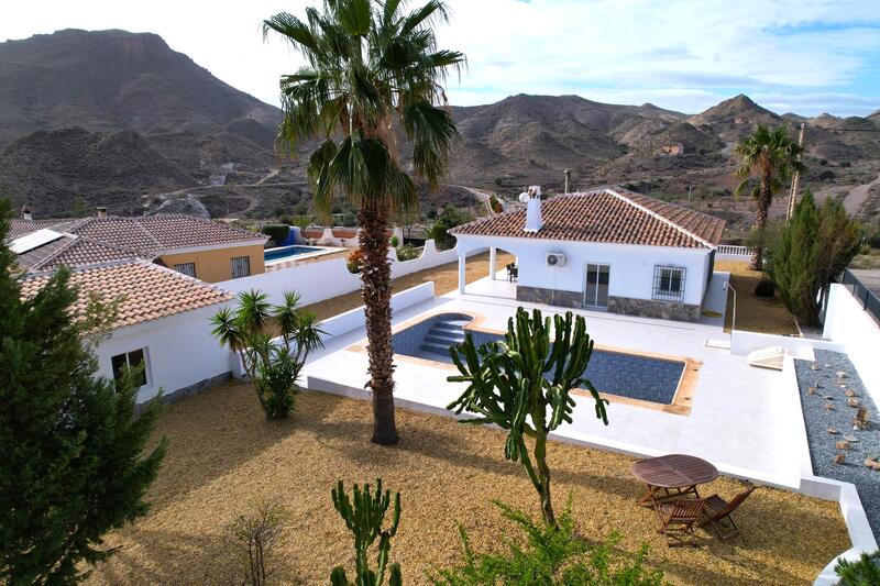 130-1468: Villa for Sale in Arboleas, Almería