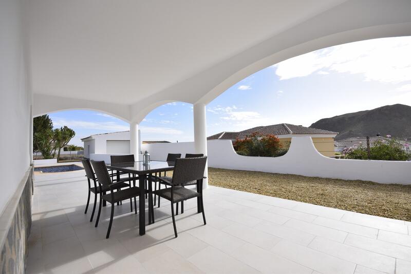 130-1468: Villa for Sale in Arboleas, Almería