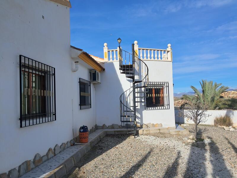 130-1470: Villa for Sale in Arboleas, Almería