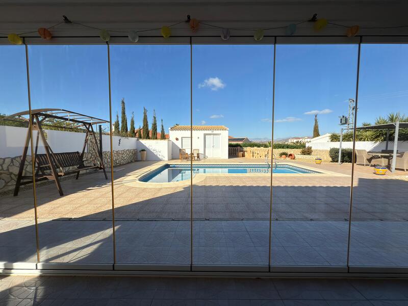 130-1471: Villa for Sale in Arboleas, Almería