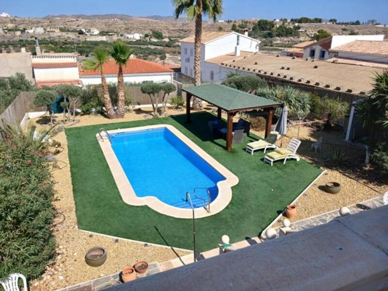 130-1472: Villa for Sale in Albox, Almería