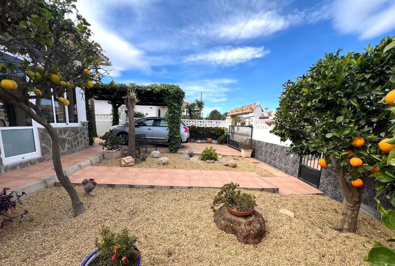 130-1473: Villa for Sale in Zurgena, Almería