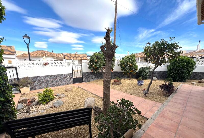 130-1473: Villa for Sale in Zurgena, Almería