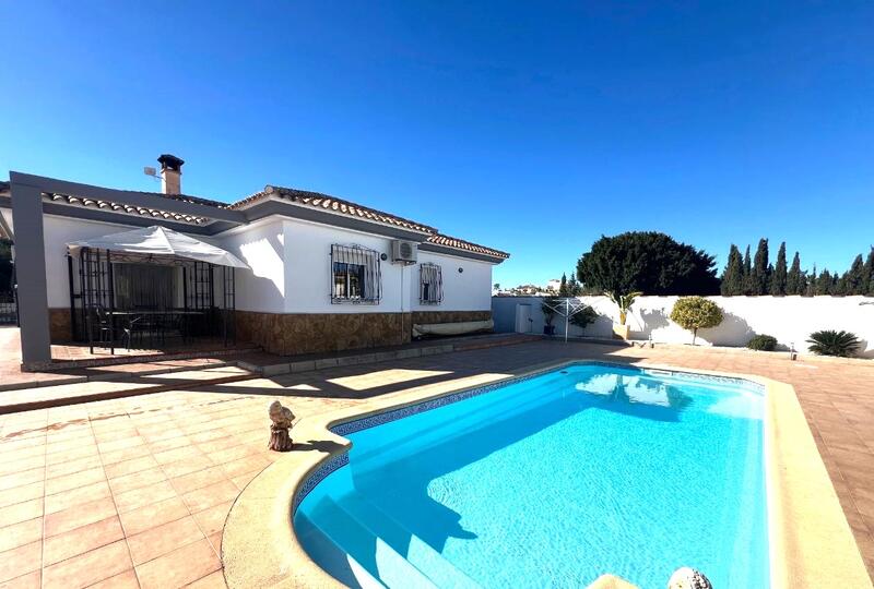 130-1475: Villa for Sale in Arboleas, Almería