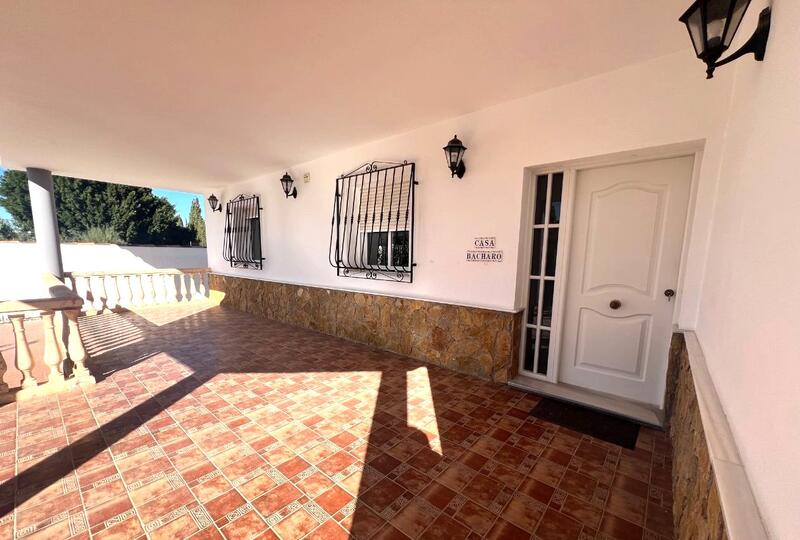 130-1475: Villa for Sale in Arboleas, Almería