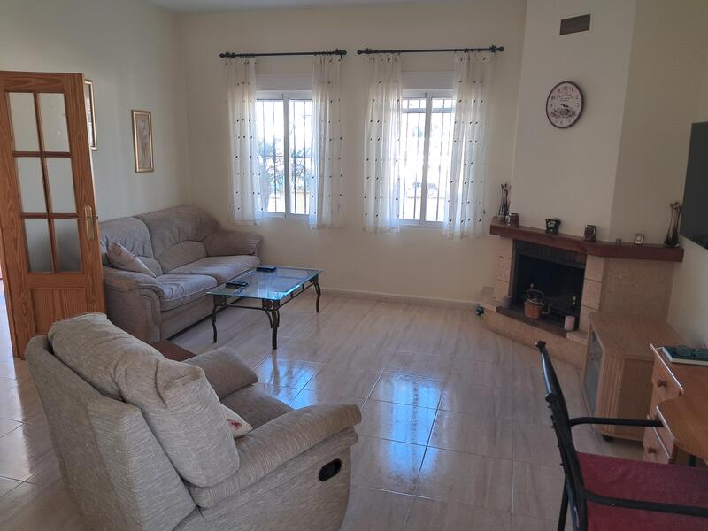 130-1477: Villa for Sale in Arboleas, Almería